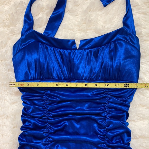 Sequin Hearts ♥️ Medium in Royal Blue - Picture 2 of 4